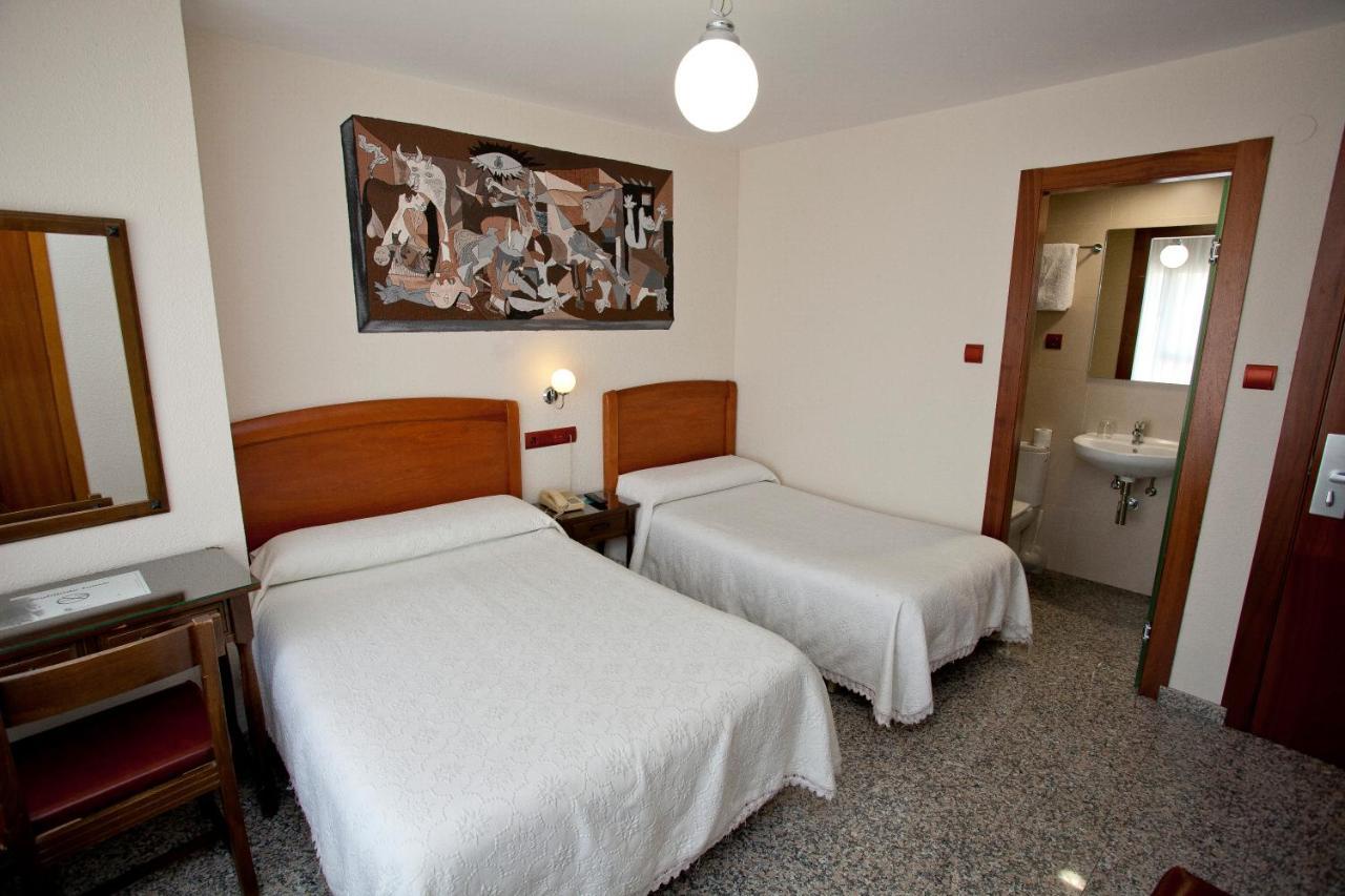 Hostal San Miguel Ponferrada Dış mekan fotoğraf